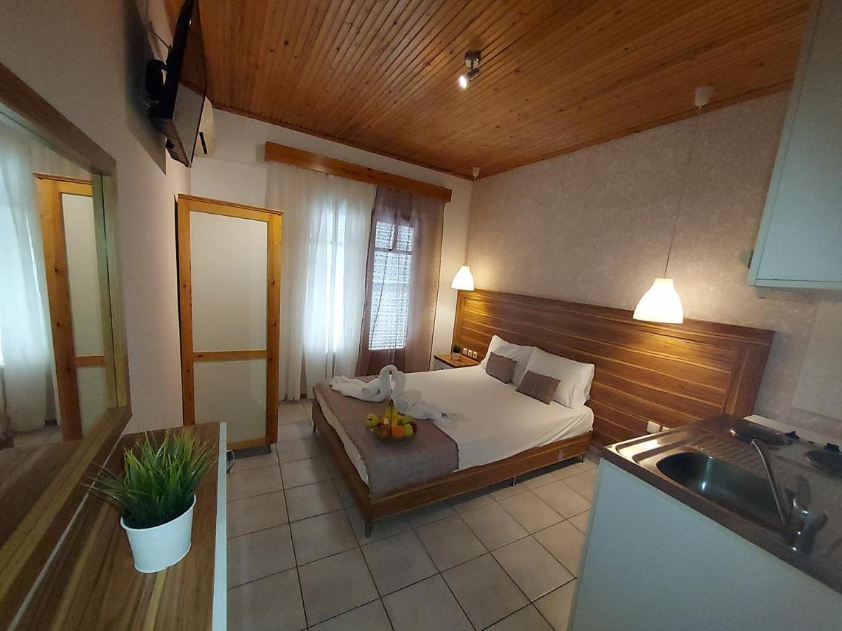 Sun Helios Garden Aparthotel Limenas (Thasos) Quarto foto